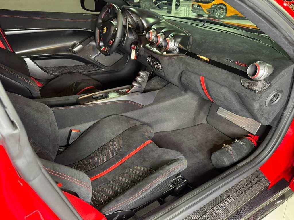 Ferrari F12tdf - Thumbnail 12