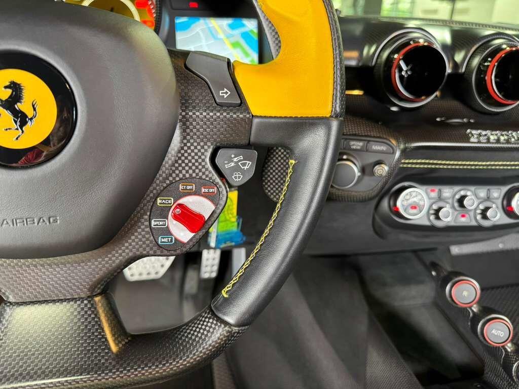 Ferrari F12tdf - Thumbnail 16