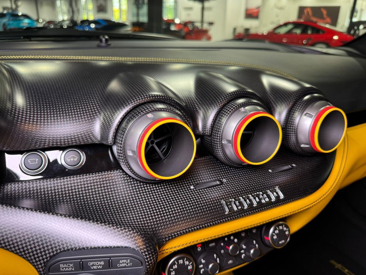 Ferrari F12tdf - Thumbnail 18