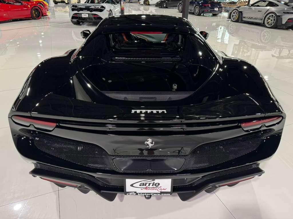 Ferrari 296 GTS - Thumbnail 14