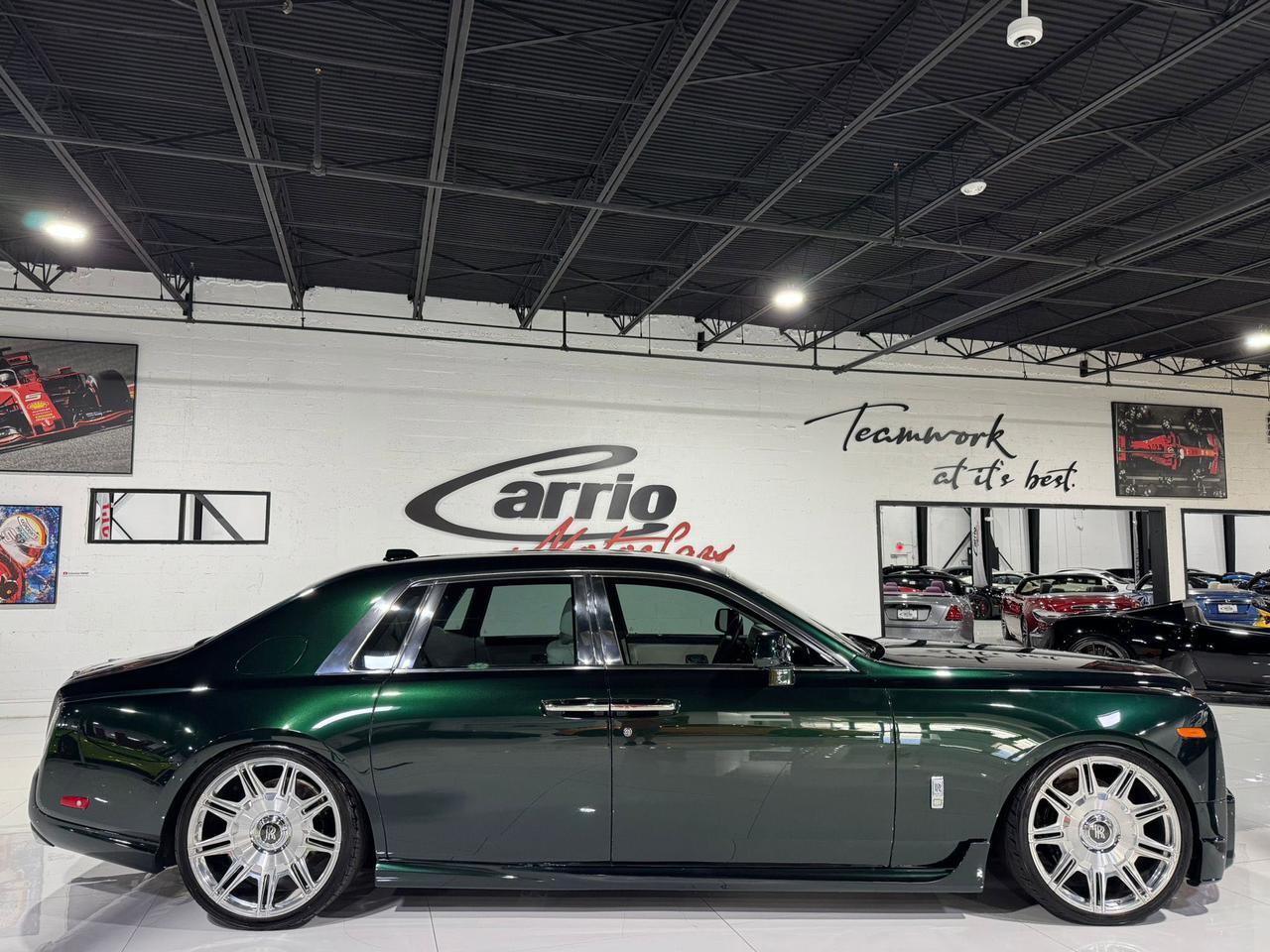 Rolls-Royce Phantom - Thumbnail 8