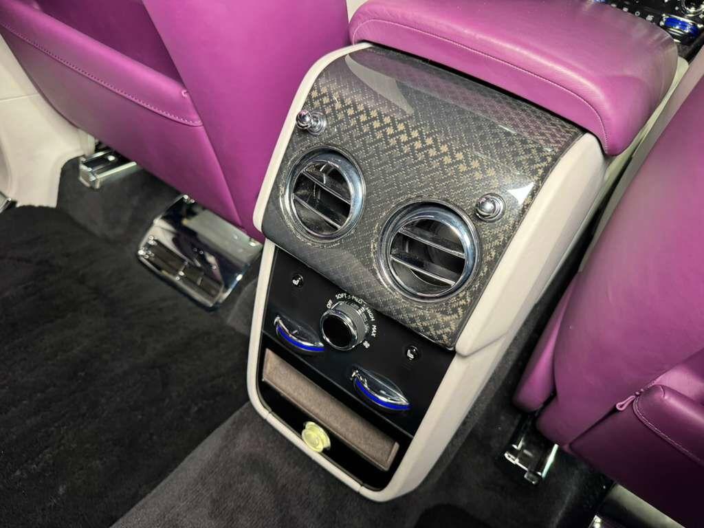 Rolls-Royce Cullinan - Thumbnail 15