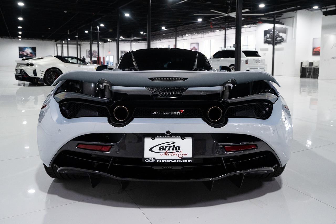 McLaren 720S - Thumbnail 6