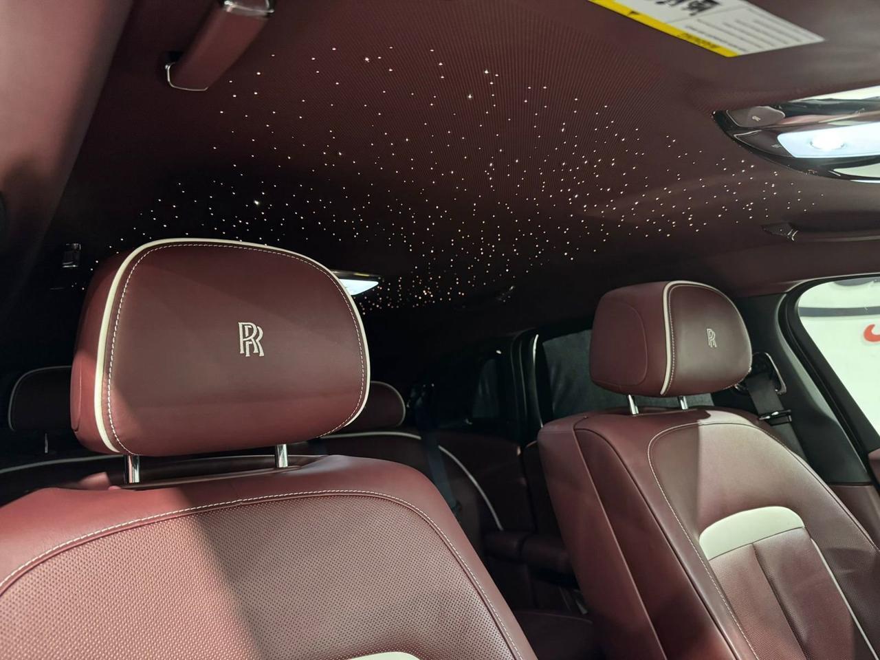Rolls-Royce Ghost - Thumbnail 17