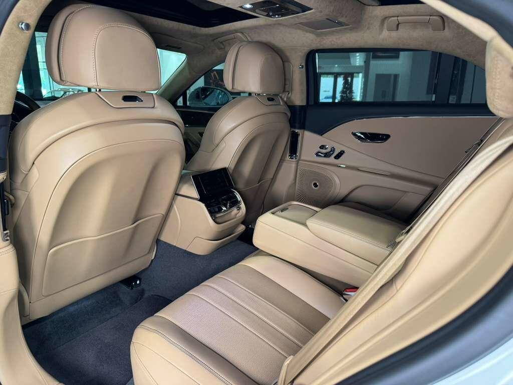 Bentley Flying Spur - Thumbnail 10