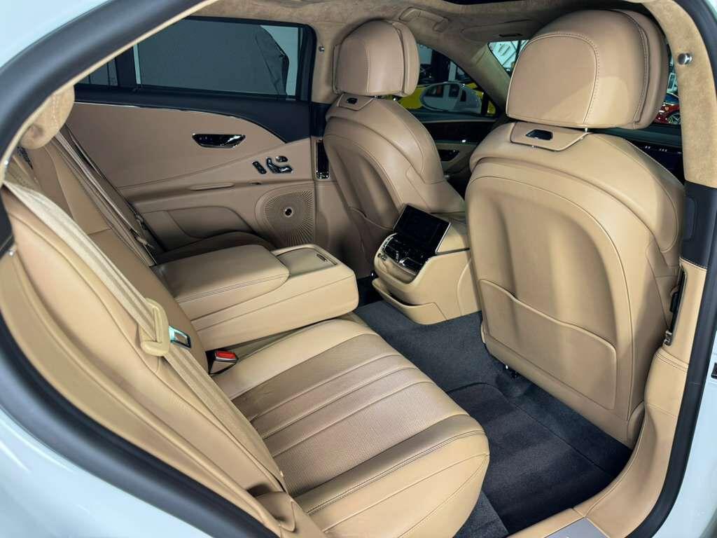 Bentley Flying Spur - Thumbnail 15
