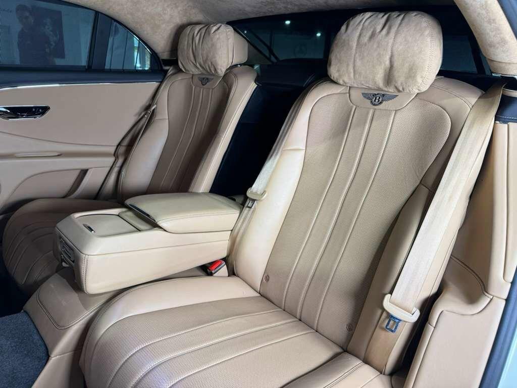 Bentley Flying Spur - Thumbnail 11