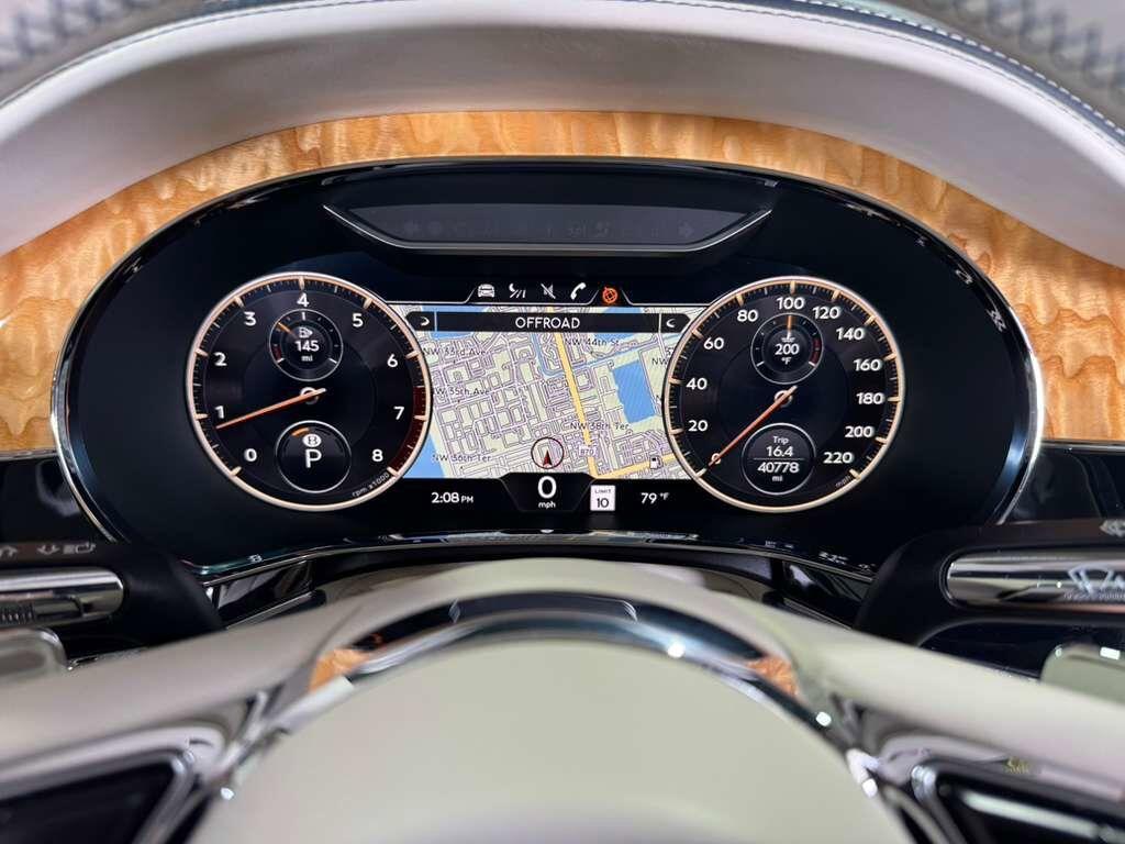 Bentley Flying Spur - Thumbnail 20