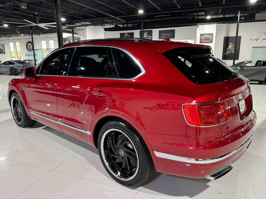 Bentley Bentayga - Thumbnail 5