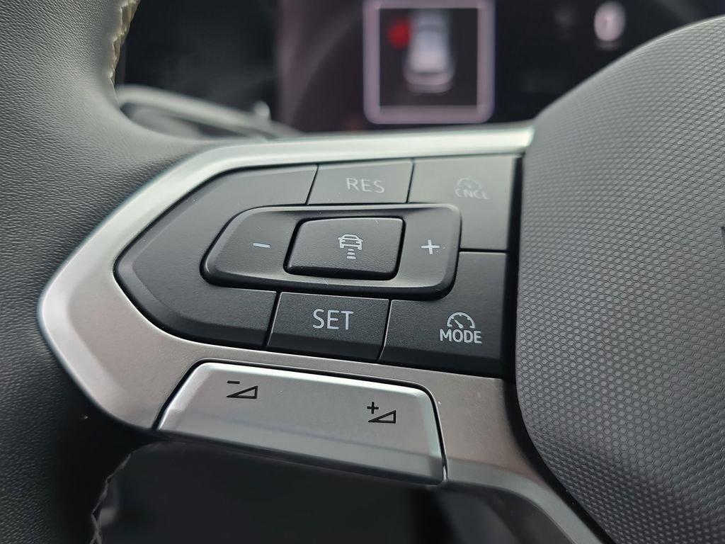 Volkswagen Tiguan 2.0T Se - Thumbnail 16