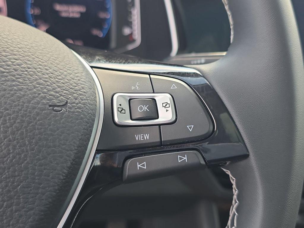 Volkswagen Jetta Sel Premium With Navigation - Thumbnail 17