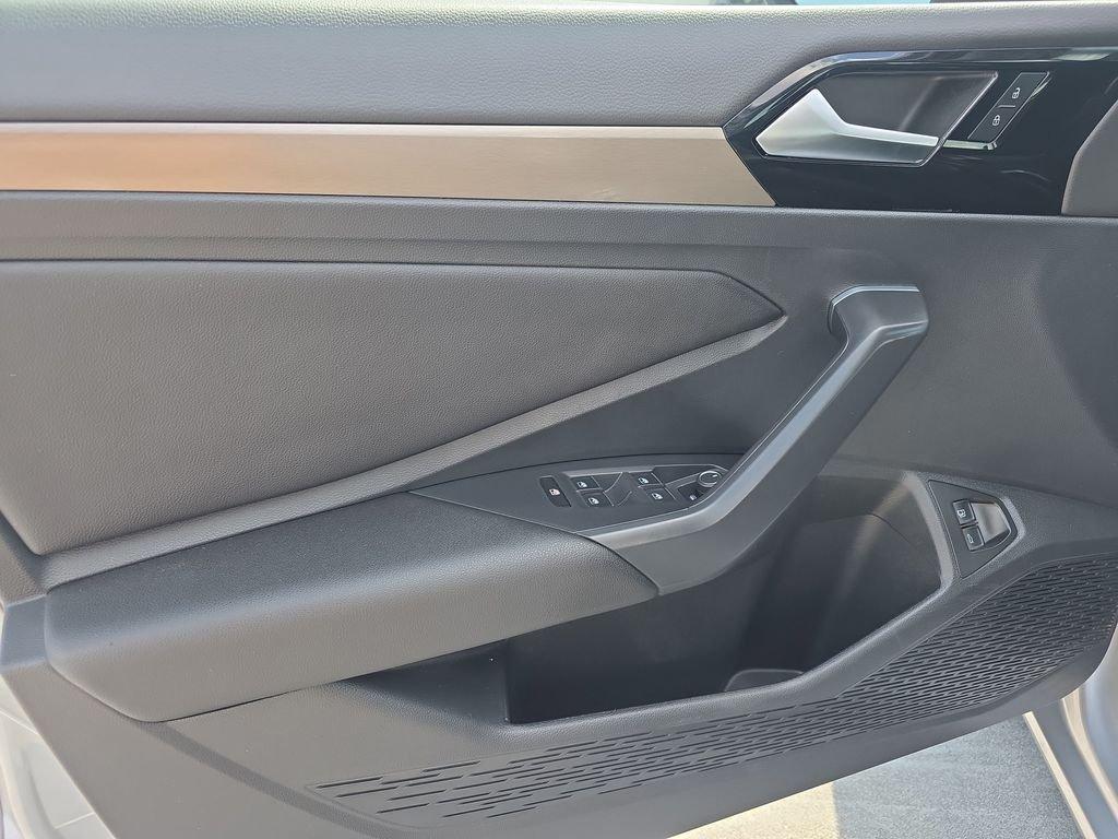 Volkswagen Jetta Sel Premium With Navigation - Thumbnail 11