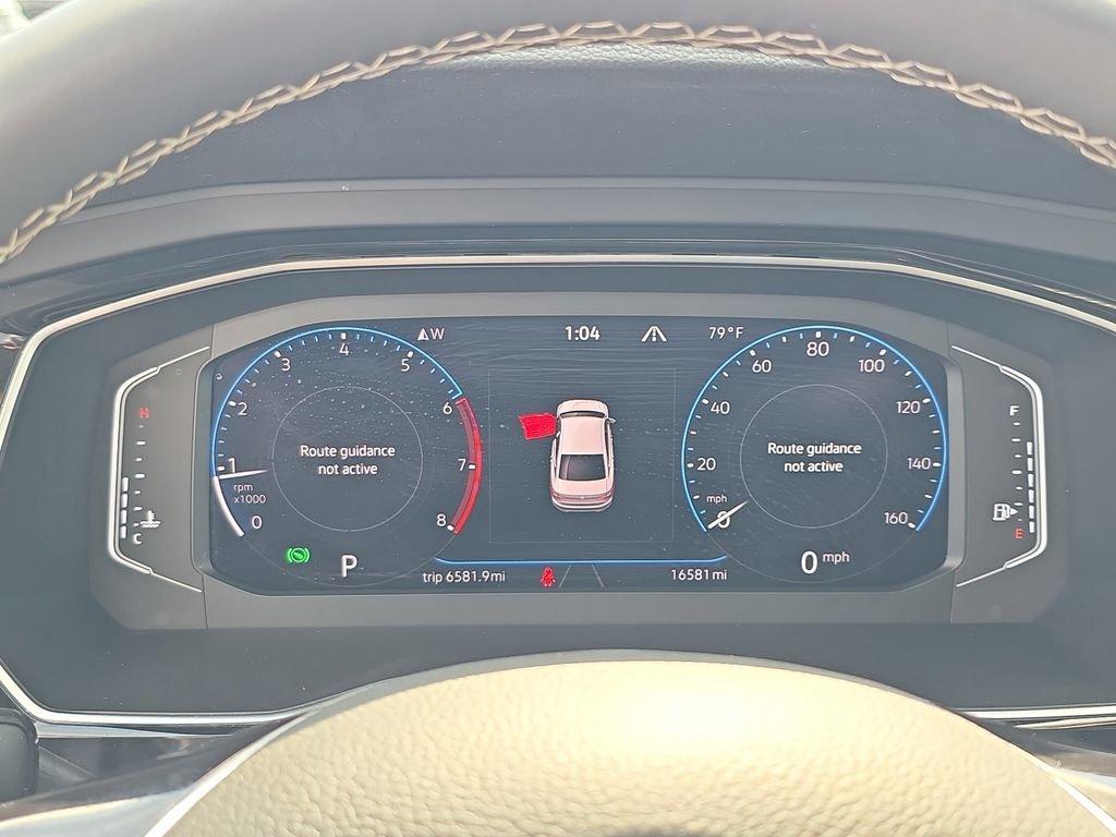 Volkswagen Jetta Sel Premium With Navigation - Thumbnail 18