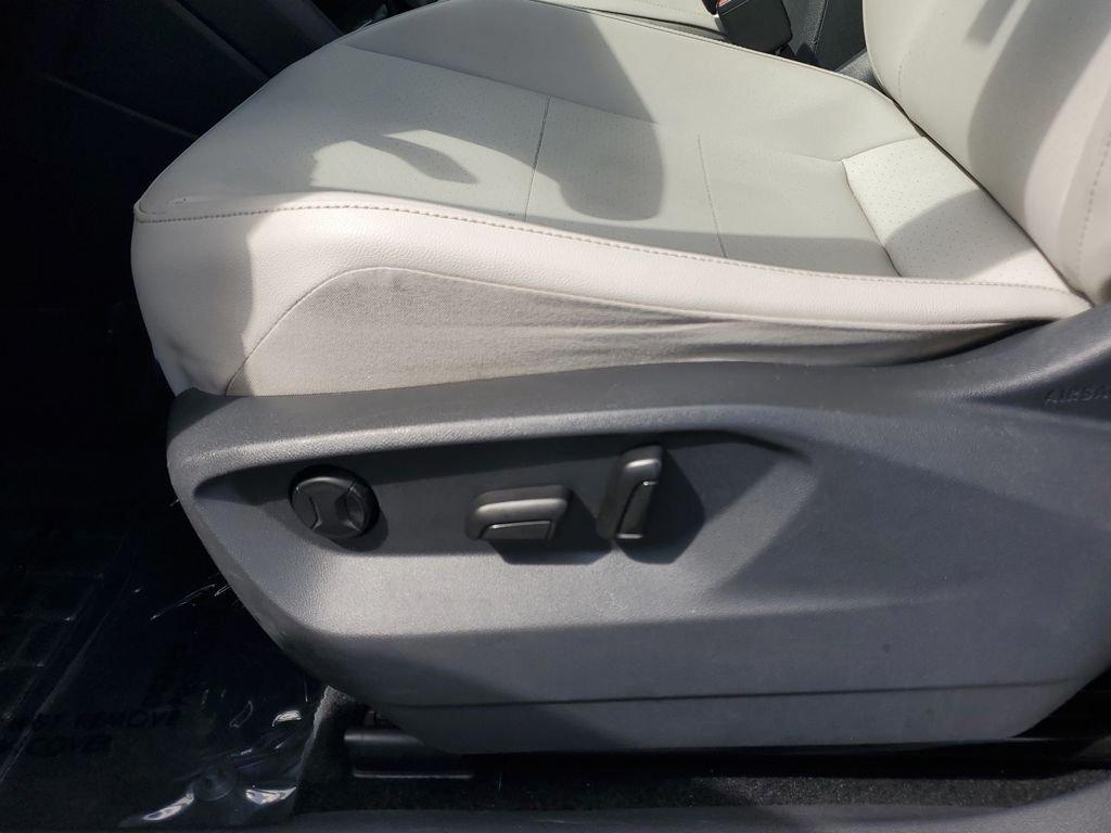 Volkswagen Tiguan 2.0T Se - Thumbnail 15