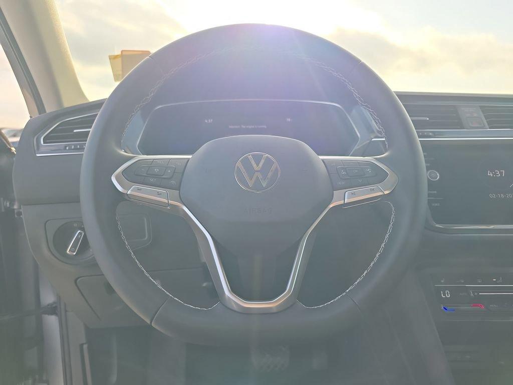Volkswagen Tiguan 2.0T Se - Thumbnail 16