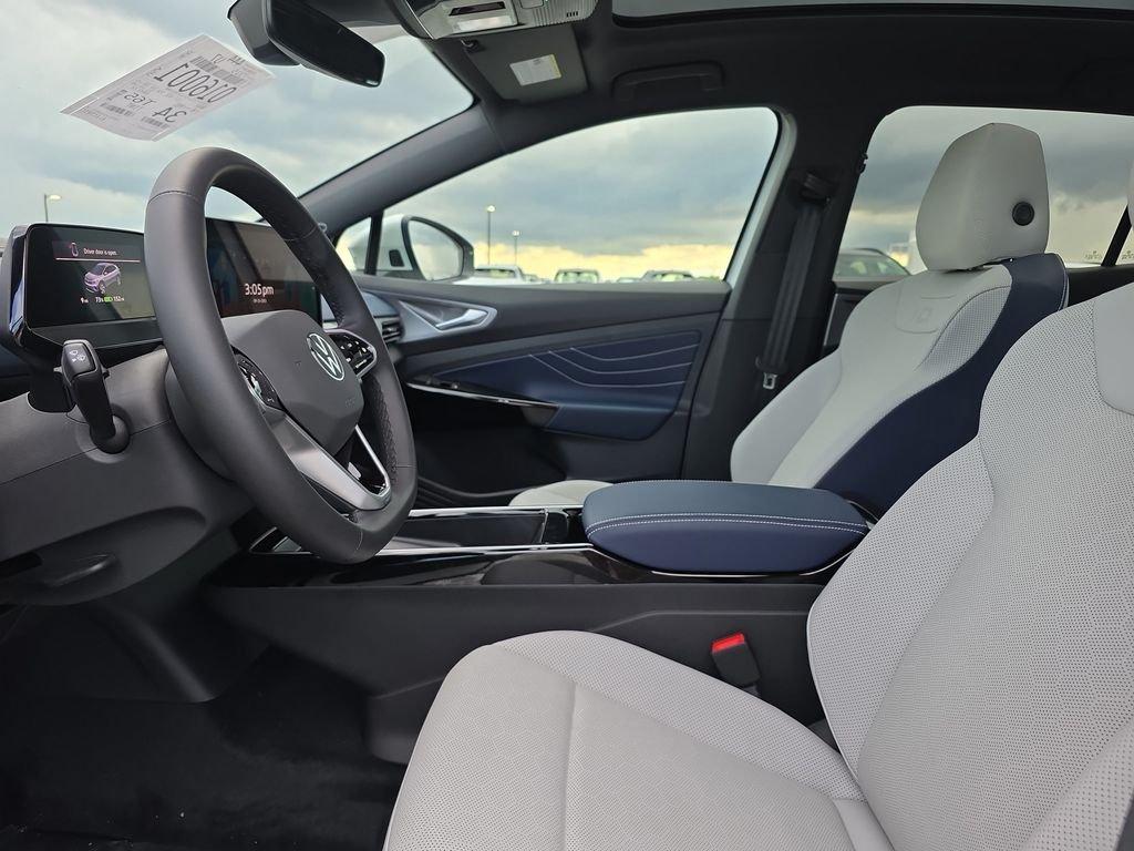 Volkswagen Id.4 Pro S Plus With Navigation & Awd - Thumbnail 9