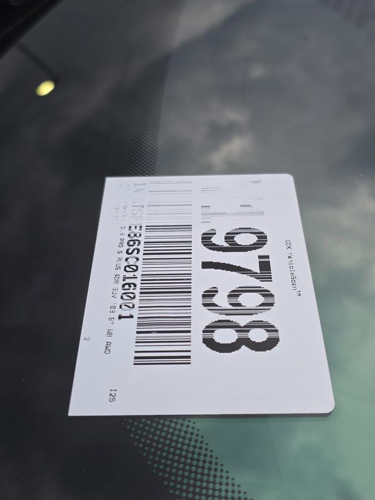 Volkswagen Id.4 Pro S Plus With Navigation & Awd - Thumbnail 17