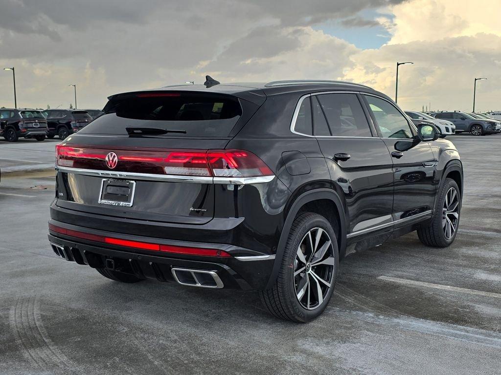 Volkswagen Atlas Cross Sport 2.0T Sel Premium R-Line With Navigation & Awd - Thumbnail 6