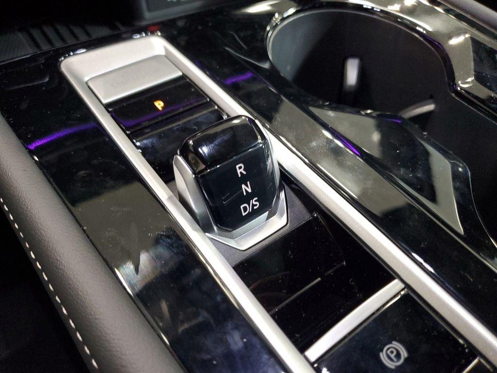 Volkswagen Atlas Cross Sport 2.0T Sel Premium R-Line With Navigation & Awd - Thumbnail 17