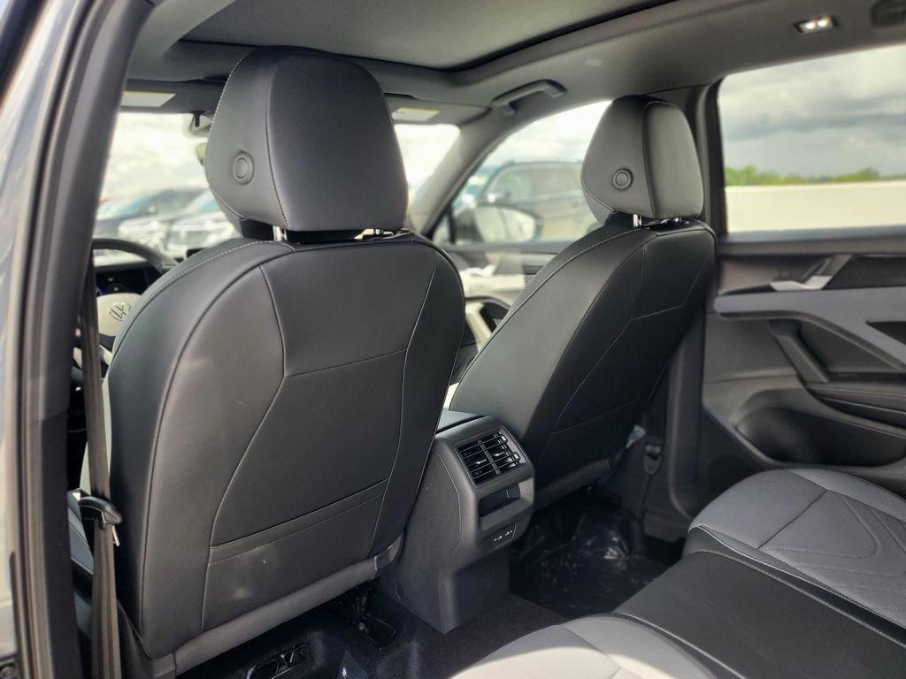 Volkswagen Tiguan 2.0T Se R-Line Black - Thumbnail 8