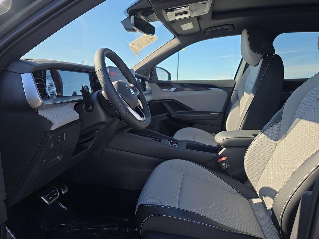 Volkswagen Tiguan 2.0T Se R-Line Black - Thumbnail 8