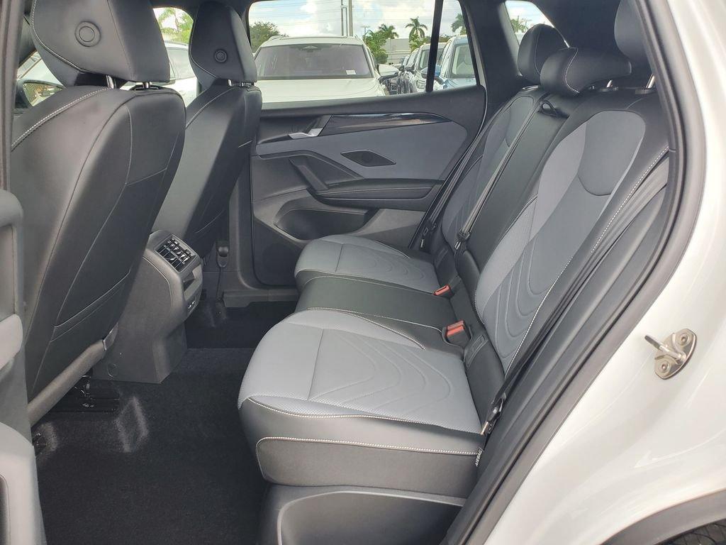 Volkswagen Tiguan 2.0T Se R-Line Black - Thumbnail 7