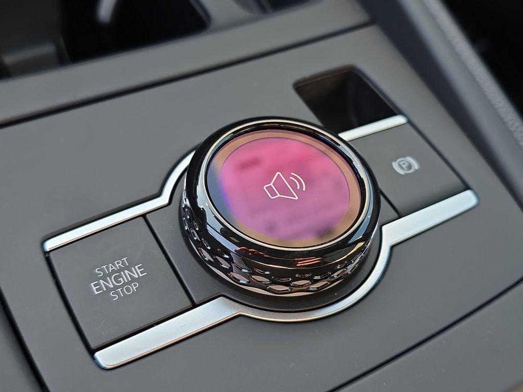 Volkswagen Tiguan 2.0T Se R-Line Black - Thumbnail 14