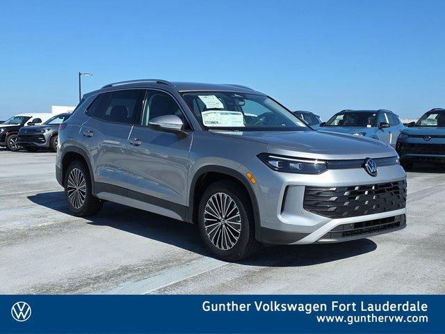 Volkswagen Tiguan 2.0T S - View 1