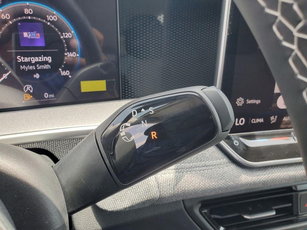 Volkswagen Tiguan 2.0T S - Thumbnail 17