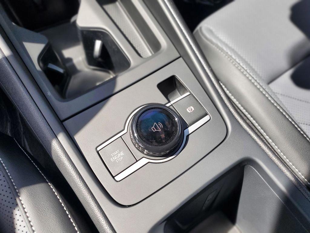 Volkswagen Tiguan 2.0T Se R-Line Black - Thumbnail 18