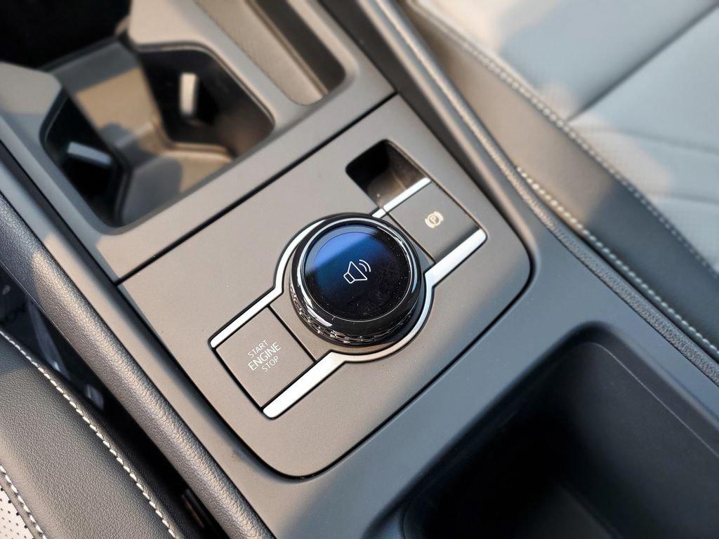 Volkswagen Tiguan 2.0T Se R-Line Black - Thumbnail 17