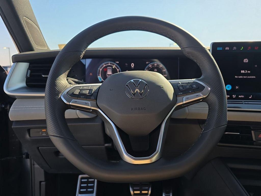 Volkswagen Tiguan 2.0T Se R-Line Black - Thumbnail 10