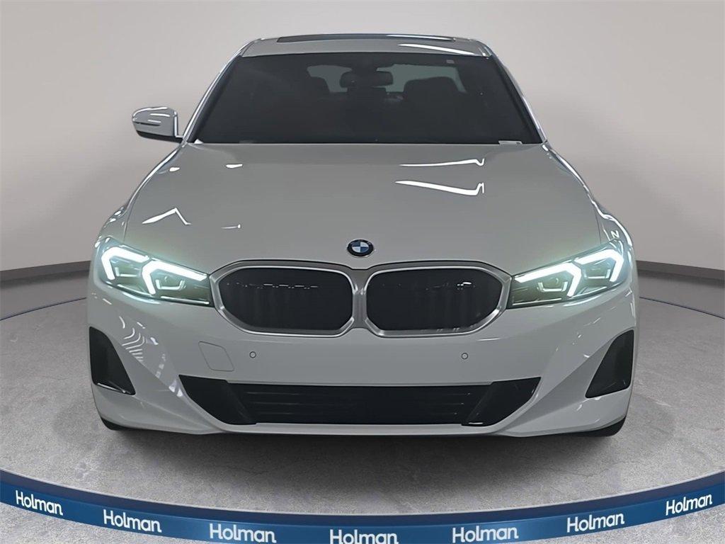BMW 3 Series 330I Rwd 4D Sedan - Thumbnail 3