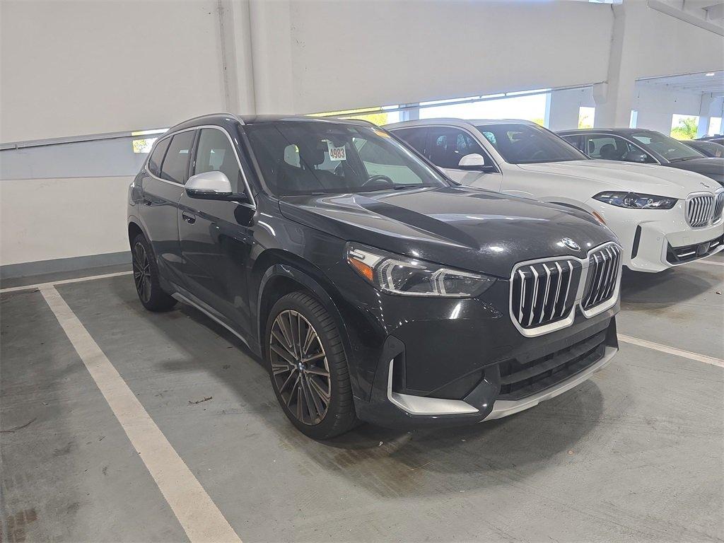 BMW X1 Xdrive28I Awd 4D Sport Utility - Thumbnail 3