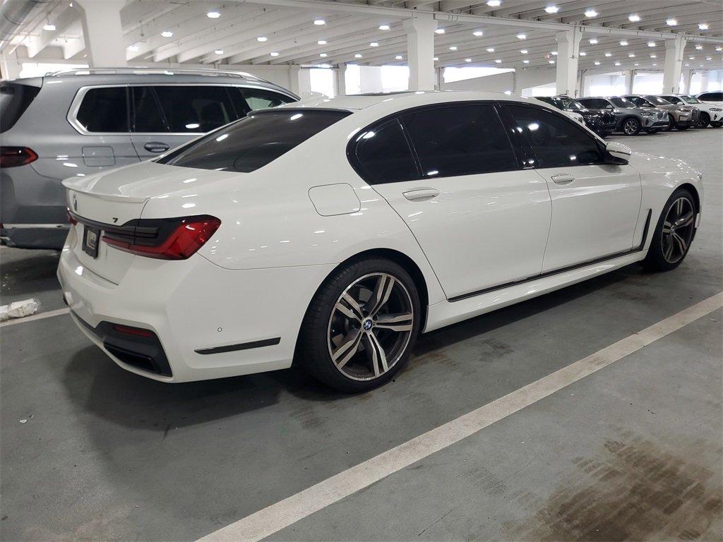 BMW 7 Series 740I Rwd 4D Sedan - Thumbnail 4