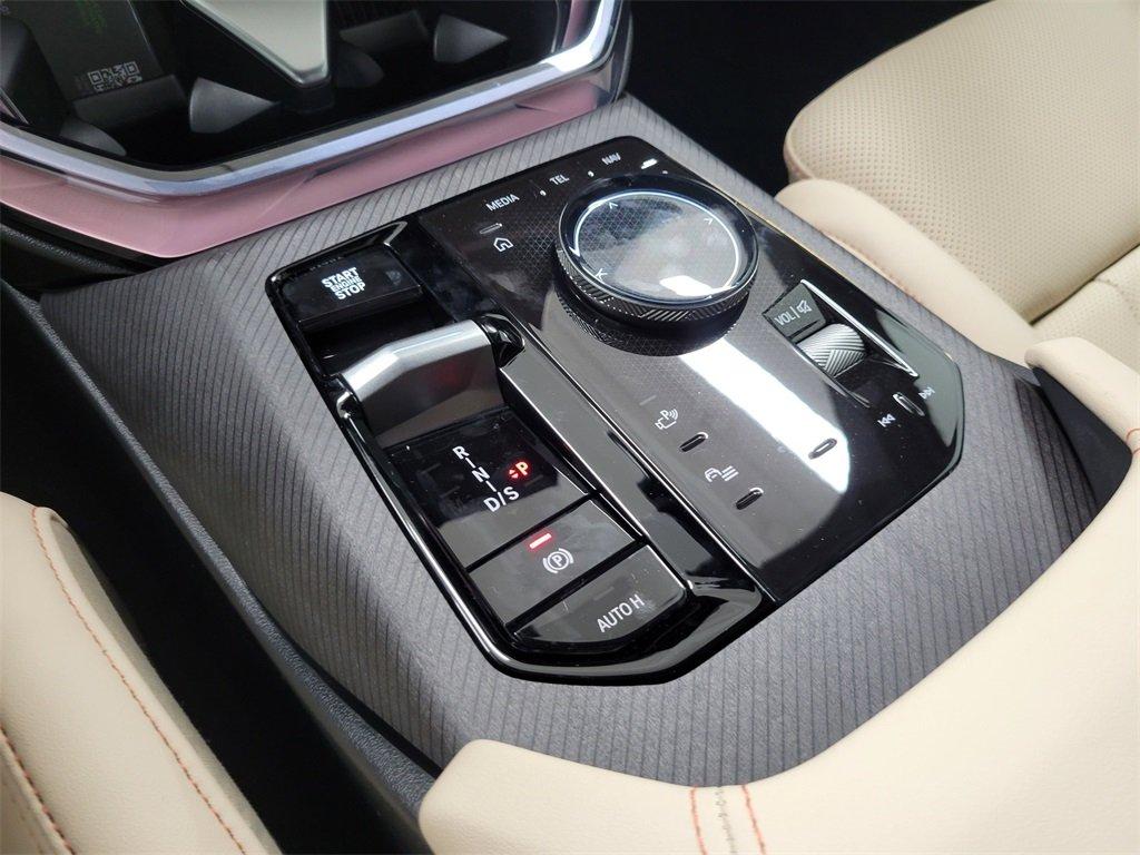 BMW X3 30 Xdrive Awd 4D Sport Utility - Thumbnail 11