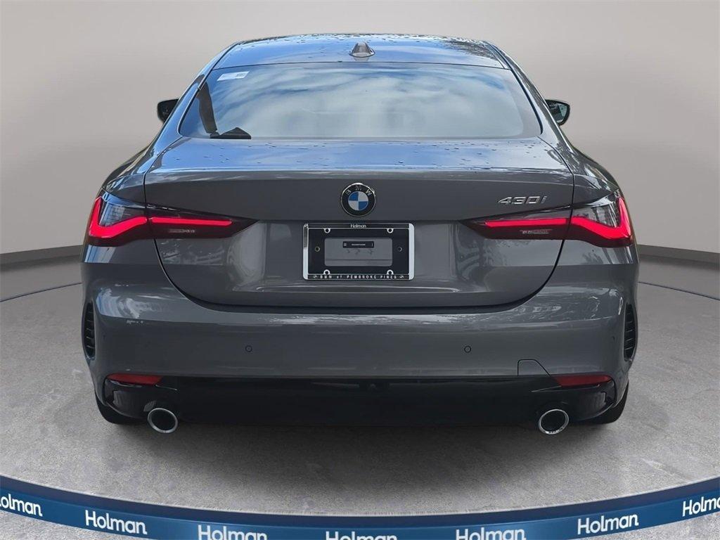 BMW 4 Series 430I Rwd 2D Coupe - Thumbnail 6