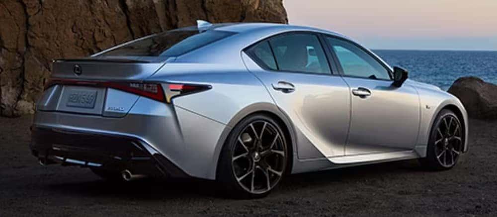 Lexus Is - Thumbnail 4