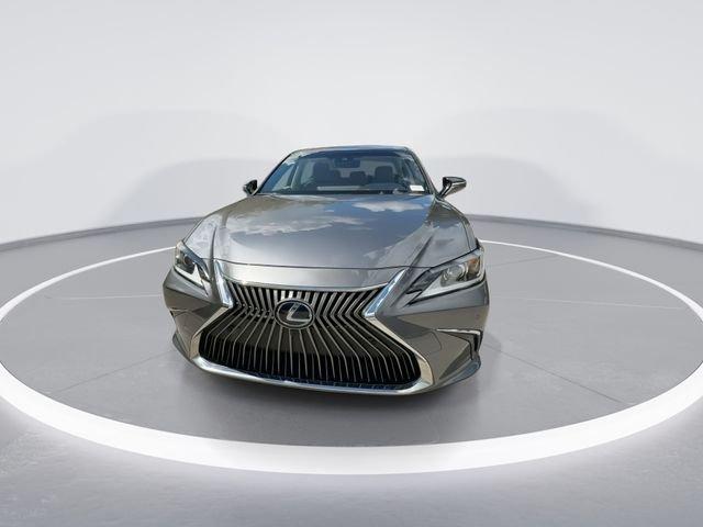 Lexus Es - Thumbnail 4