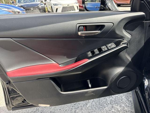 Lexus Is 300 - Thumbnail 14