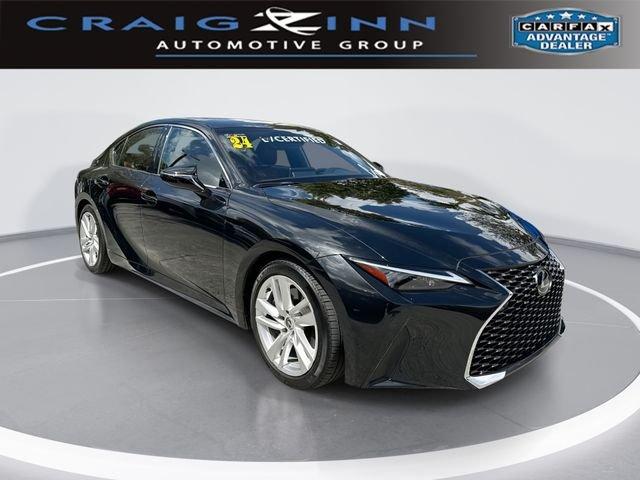 Lexus Is 300 - View 1