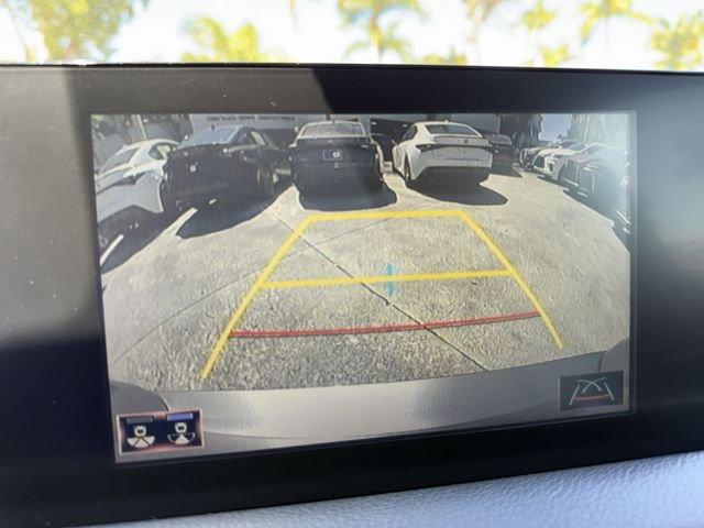 Lexus Is 350 F Sport - Thumbnail 18