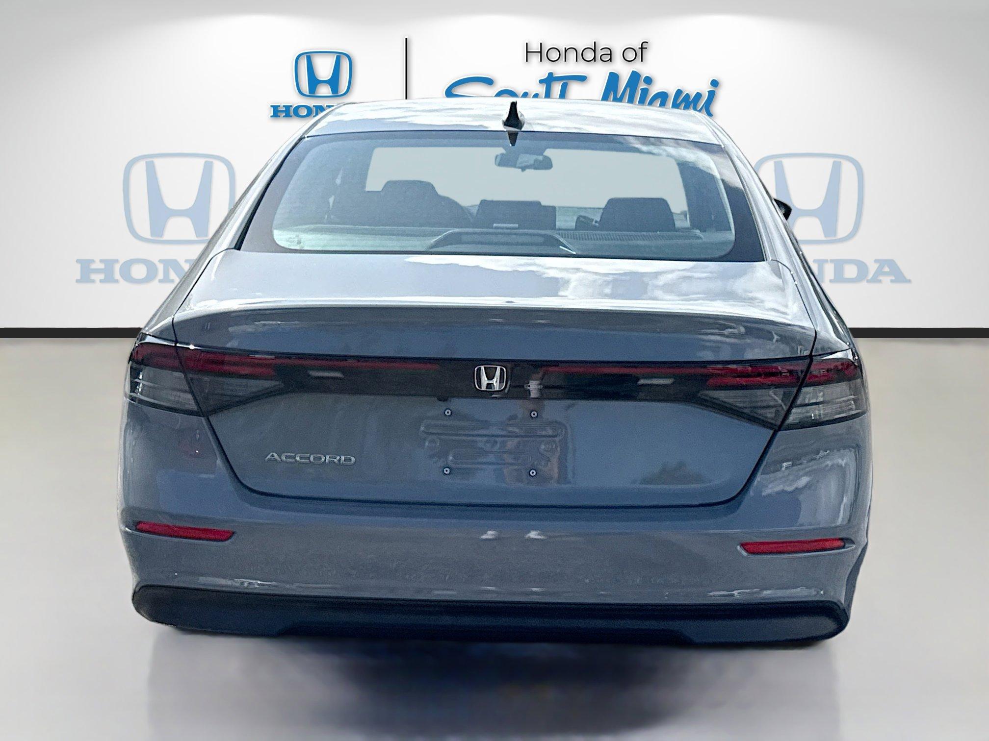 Honda Accord Sedan Se Fwd - Thumbnail 6