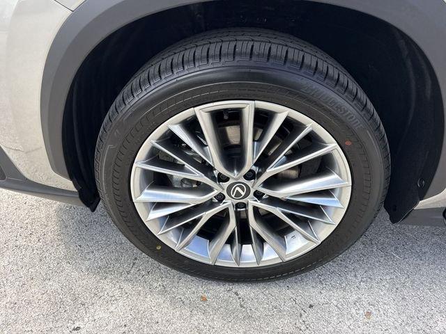 Lexus Nx 350 Luxury - Thumbnail 11