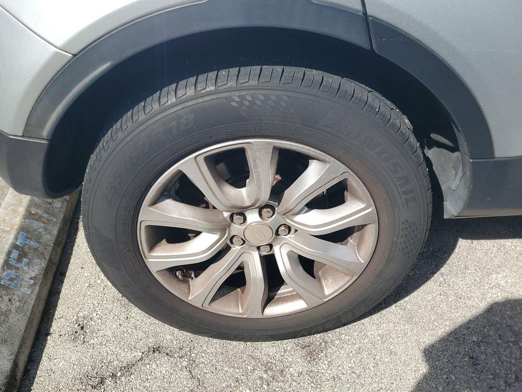 Land Rover Range Rover Evoque Pure - Thumbnail 11