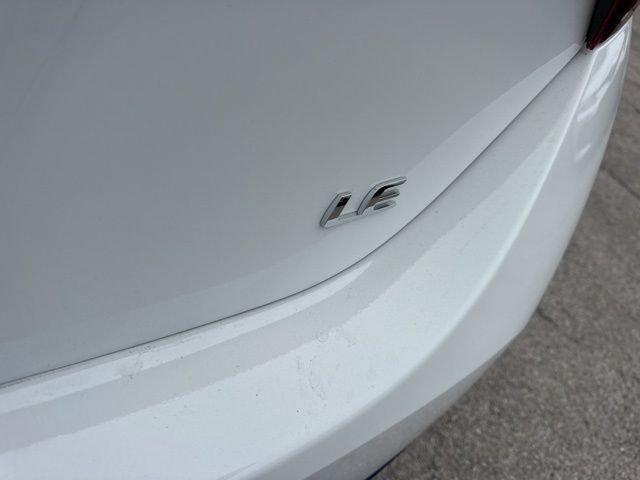 Toyota Corolla Le - Thumbnail 14