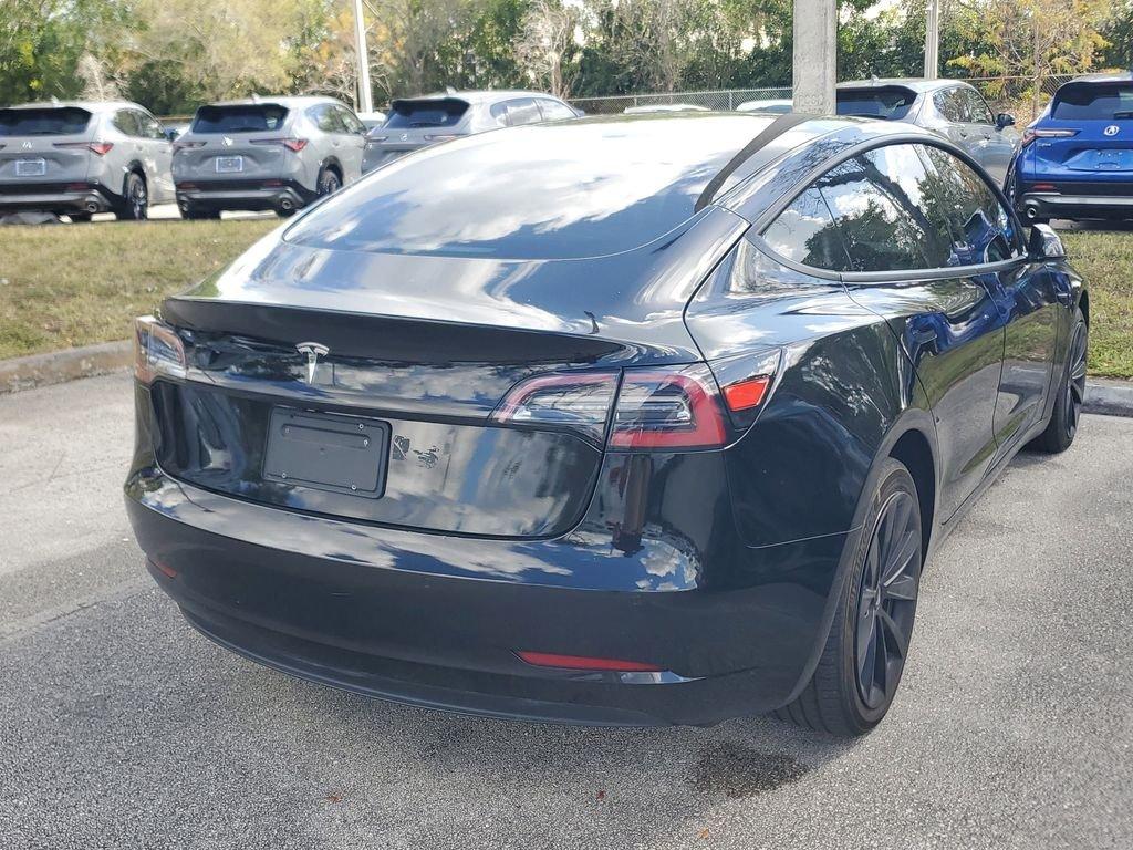 Tesla Model 3 Base - Thumbnail 9