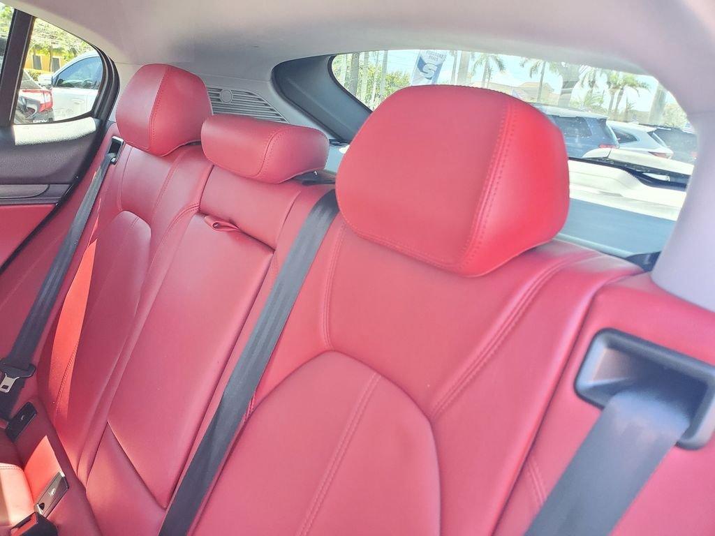 Alfa Romeo Stelvio Ti - Thumbnail 14