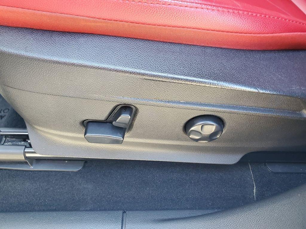 Alfa Romeo Stelvio Ti - Thumbnail 19