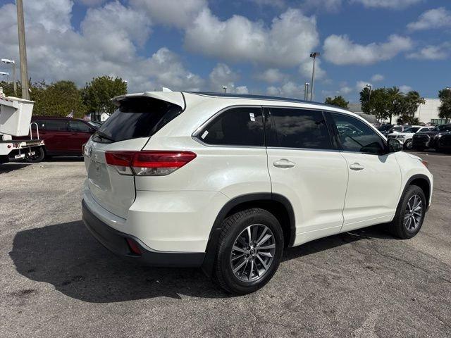 Toyota Highlander Xle - Thumbnail 18